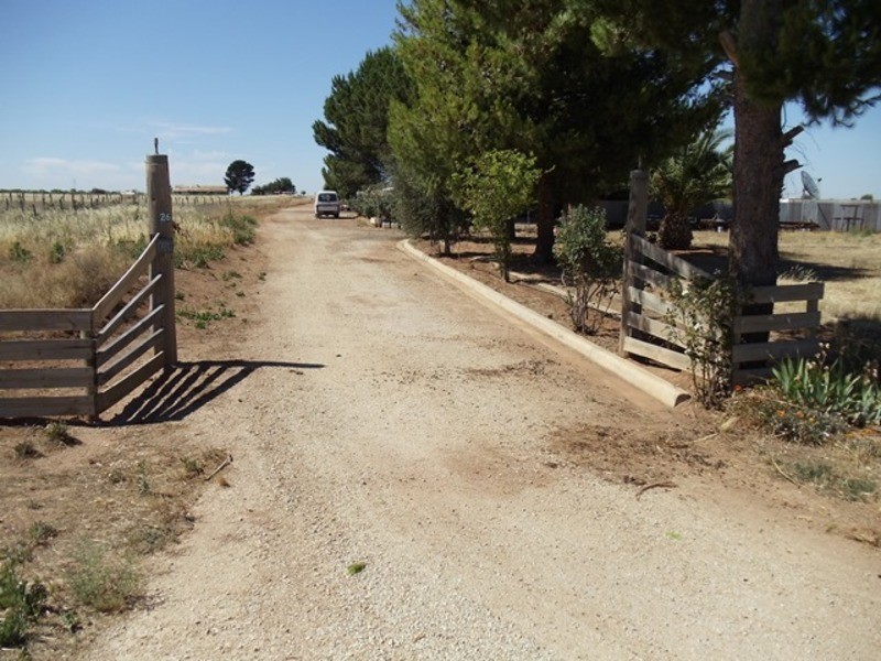 26 Titford Road, Tresco VIC 3583