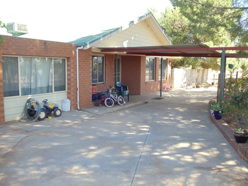 26 Titford Road, Tresco VIC 3583