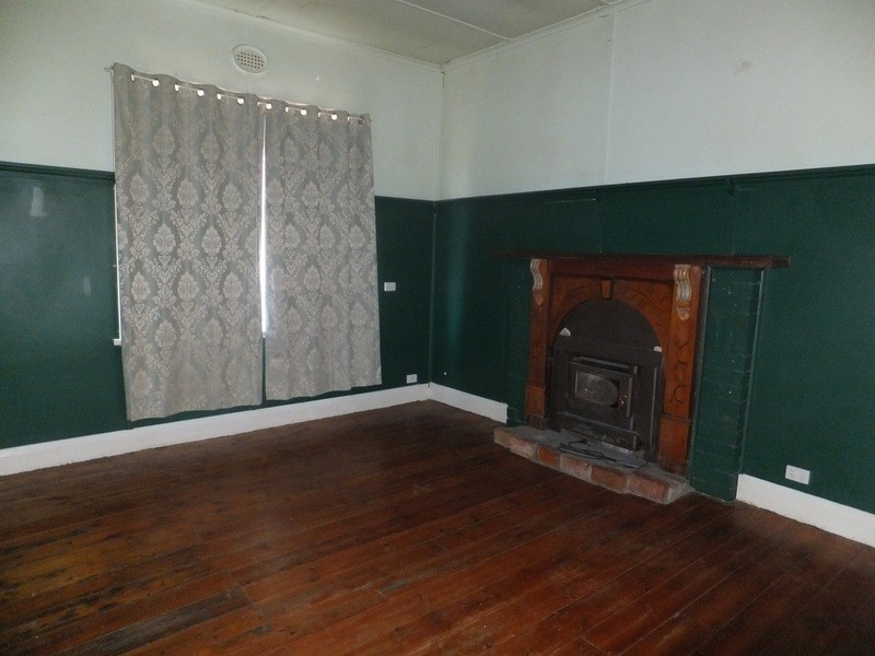 11 Murray Street, Lake Boga VIC 3584