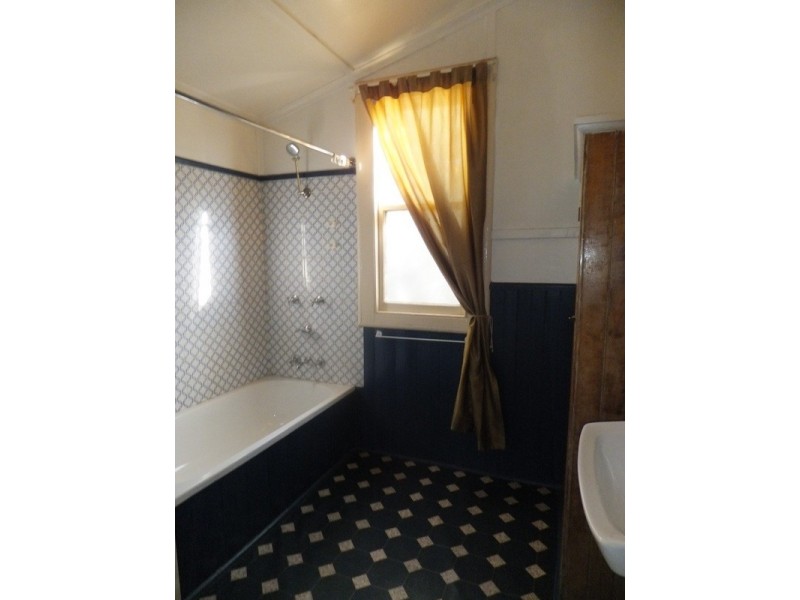 11 Murray Street, Lake Boga VIC 3584