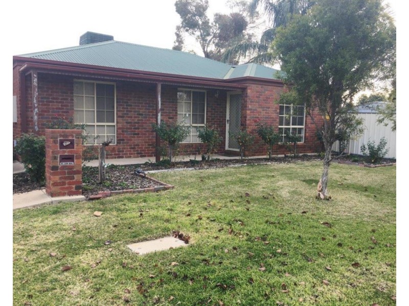1/7 Cedar Court, Swan Hill VIC 3585