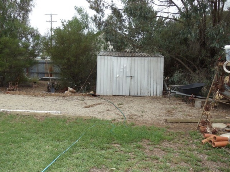 63 Murray Street, Piangil VIC 3597