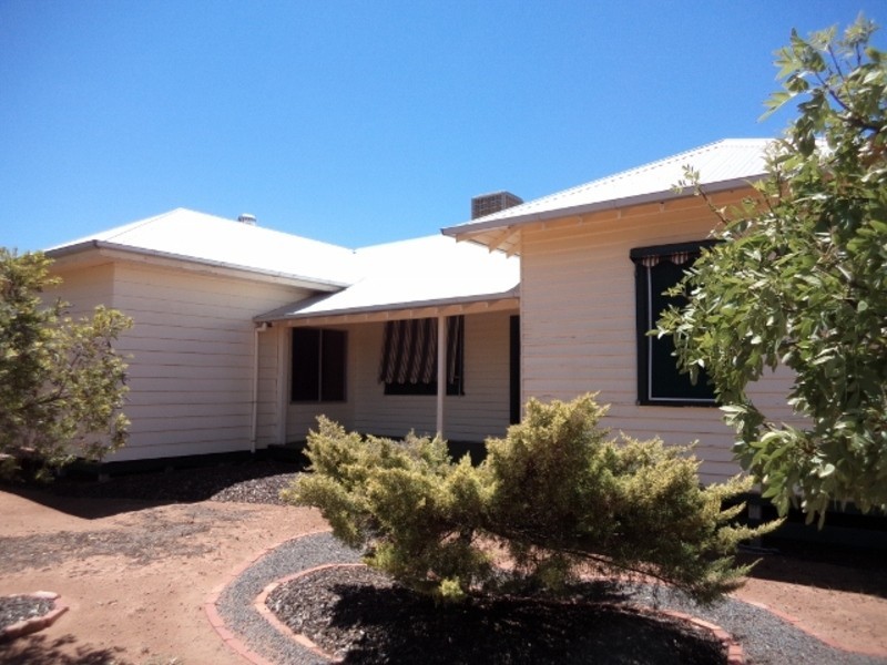 14 Cameron Street, Ultima VIC 3544