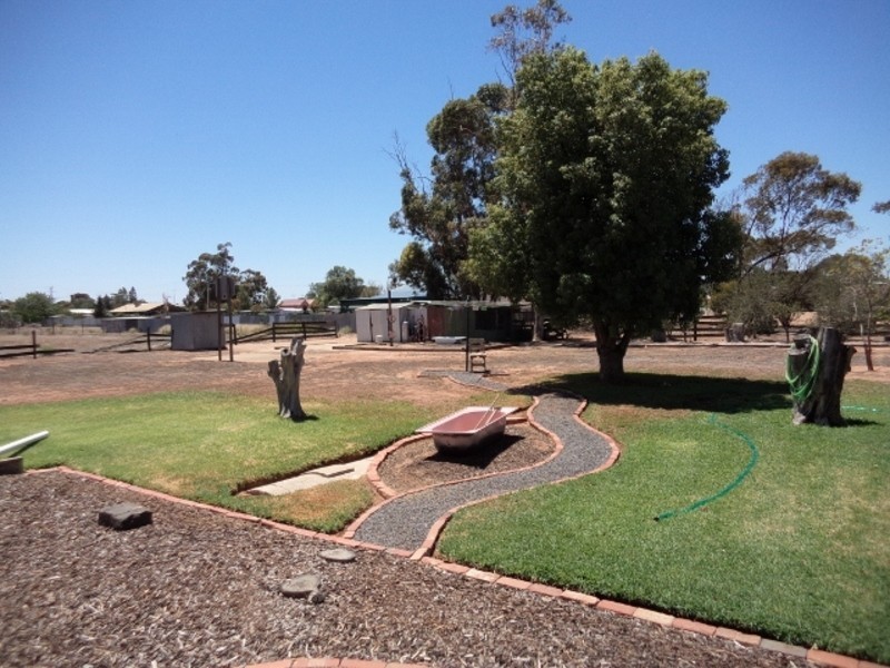 14 Cameron Street, Ultima VIC 3544