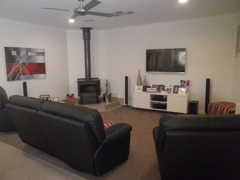 6 Notting Road, Swan Hill VIC 3585