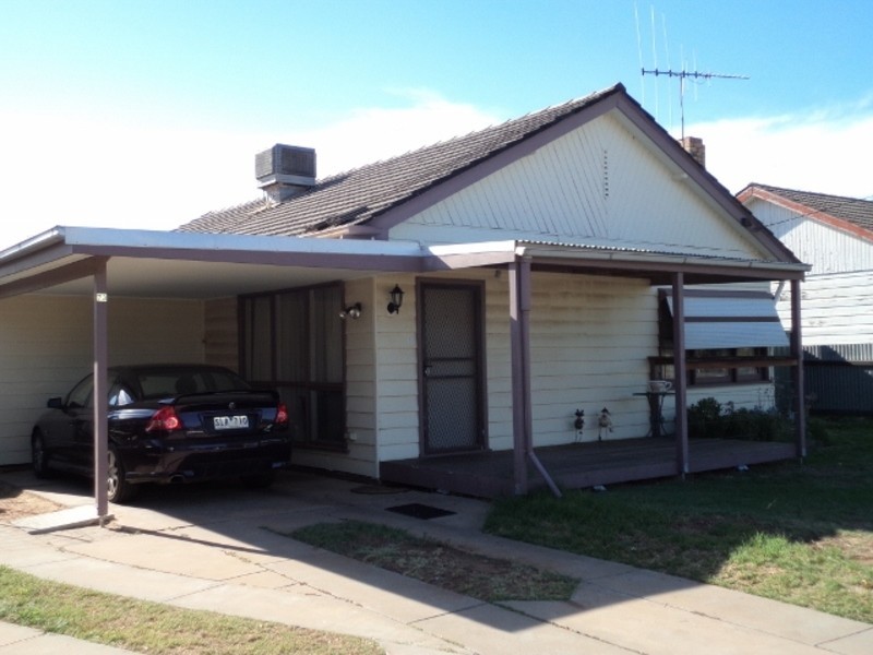 73 Murlong Street, Swan Hill VIC 3585