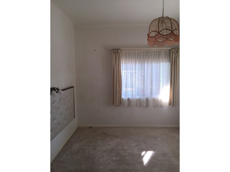 15 Station Street, Lake Boga VIC 3584