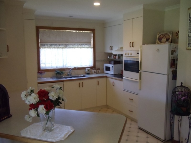 59 Poole Boulevard, Swan Hill VIC 3585