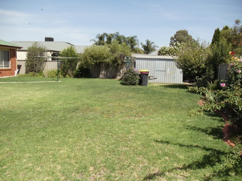 59 Poole Boulevard, Swan Hill VIC 3585