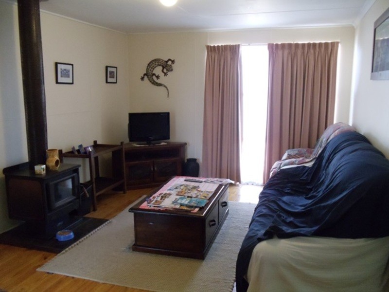 16 Domaille Crescent, Swan Hill VIC 3585