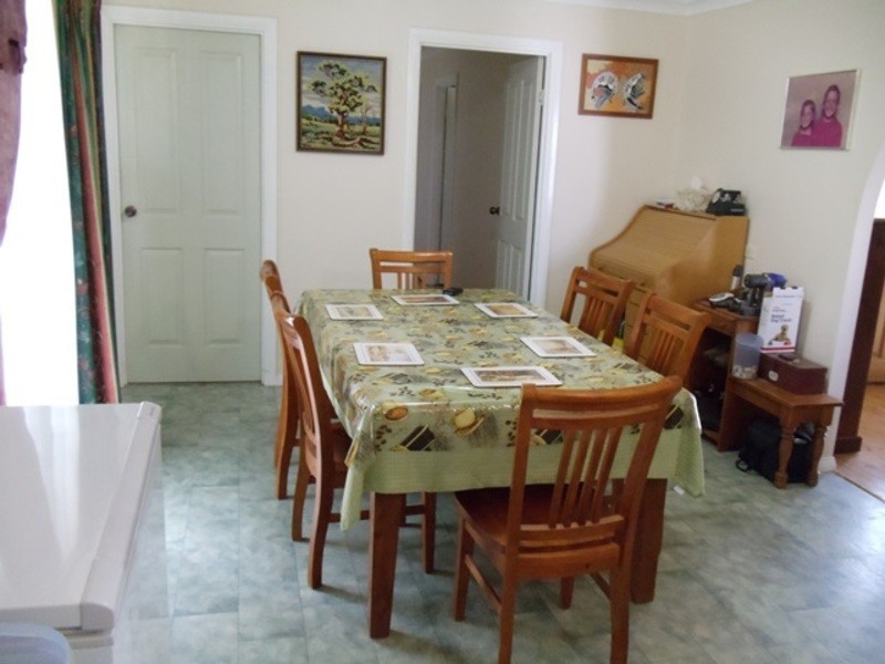 16 Domaille Crescent, Swan Hill VIC 3585