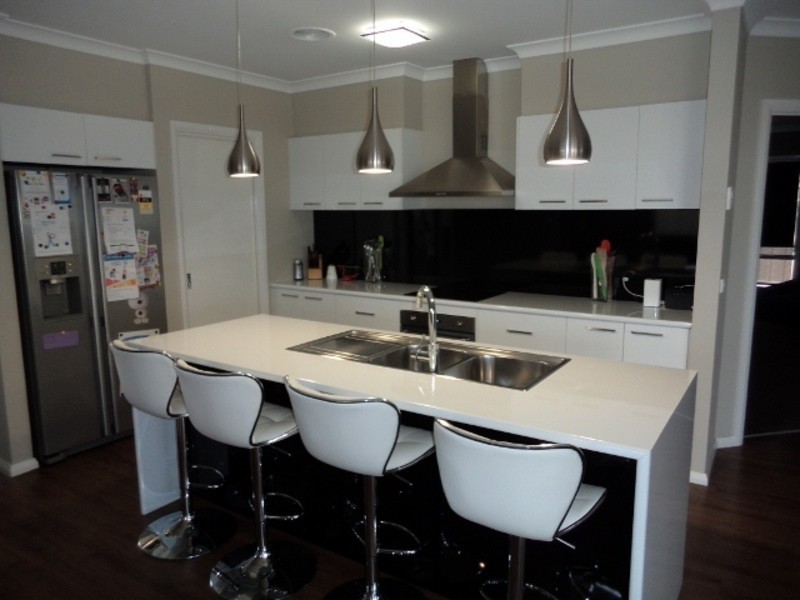 22 Boobialla Drive, Swan Hill VIC 3585