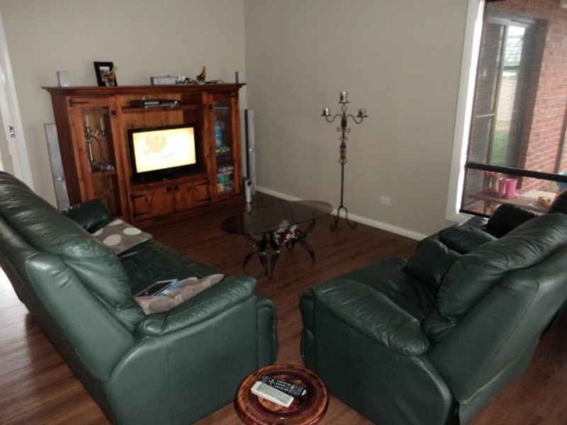 22 Boobialla Drive, Swan Hill VIC 3585