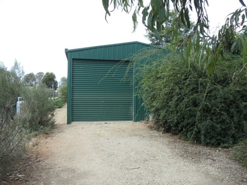 14 Old Tresco Road, Lake Boga VIC 3584