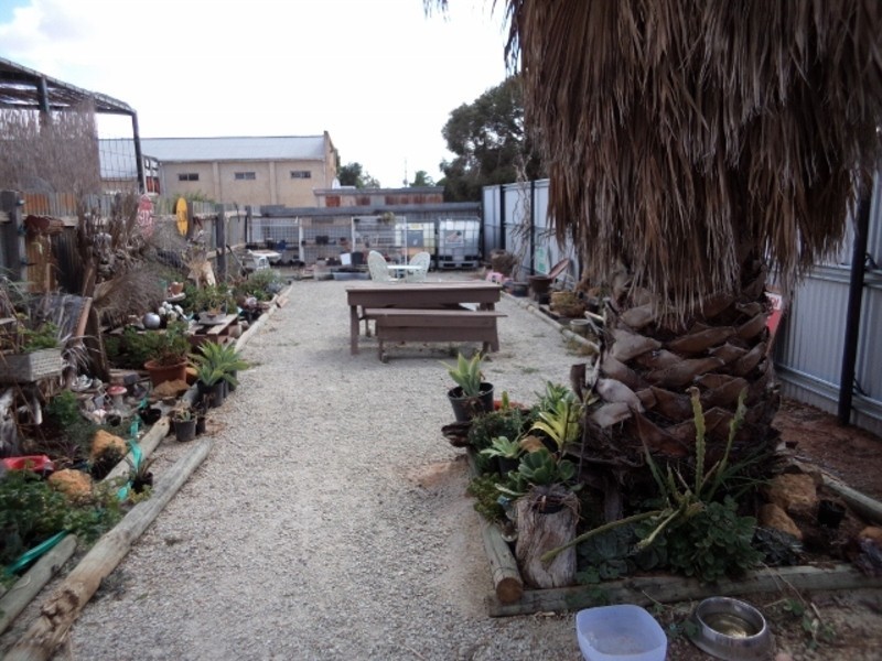 140 – 142 Monash Avenue, Nyah West VIC 3595