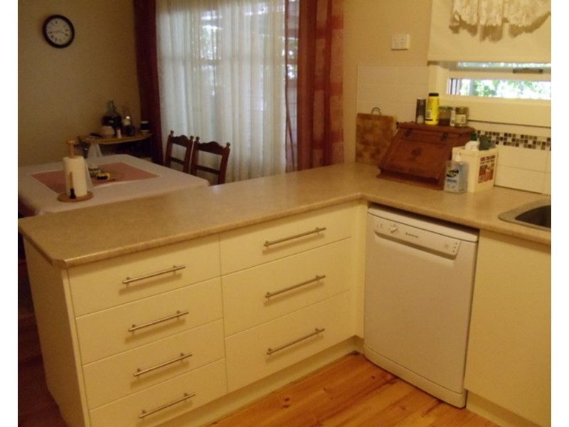 29 Hannon Street, Sea Lake VIC 3533