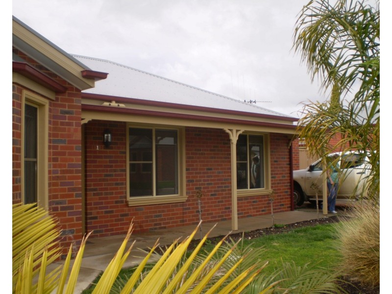 1/13 Melis Court, Swan Hill VIC 3585
