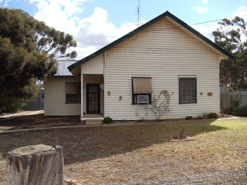 7 Pioneer Street, Manangatang VIC 3546