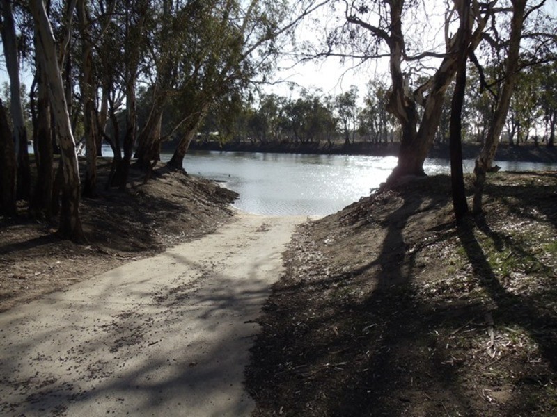 lot/3 Palaroo Street, Swan Hill VIC 3585