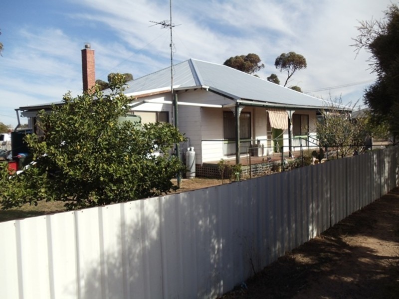 48 Hannon Street, Sea Lake VIC 3533