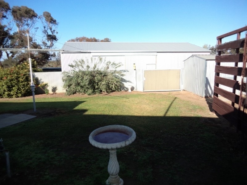 31 Allan Street, Nyah West VIC 3595