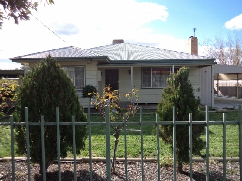 76 Rutherford Street, Swan Hill VIC 3585