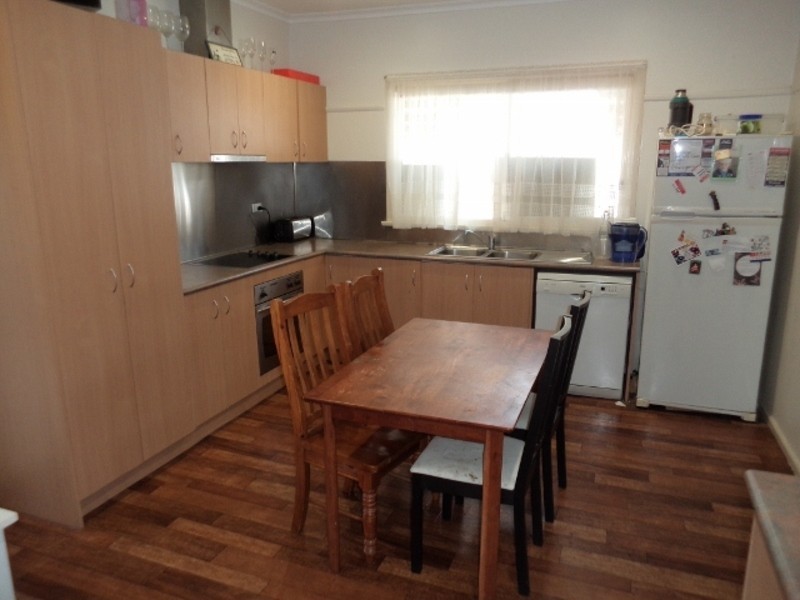 76 Rutherford Street, Swan Hill VIC 3585