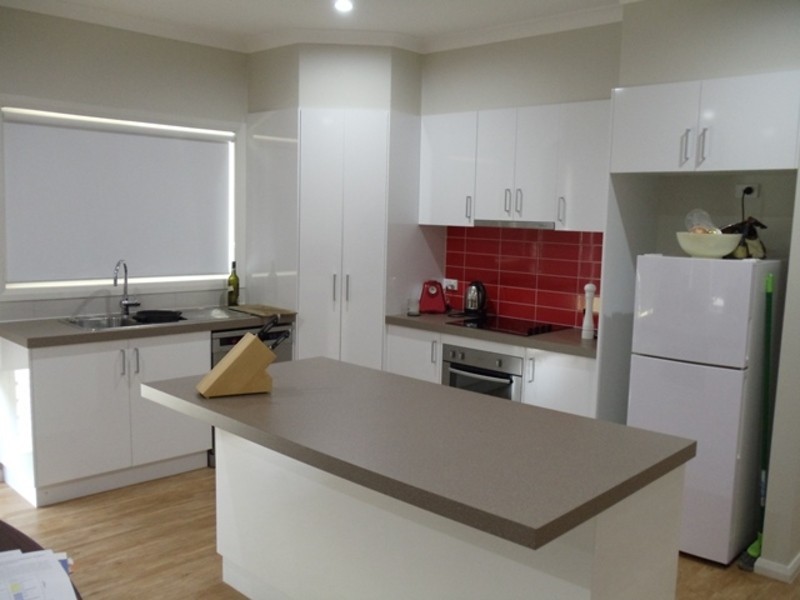 2/9 Palaroo Street, Swan Hill VIC 3585