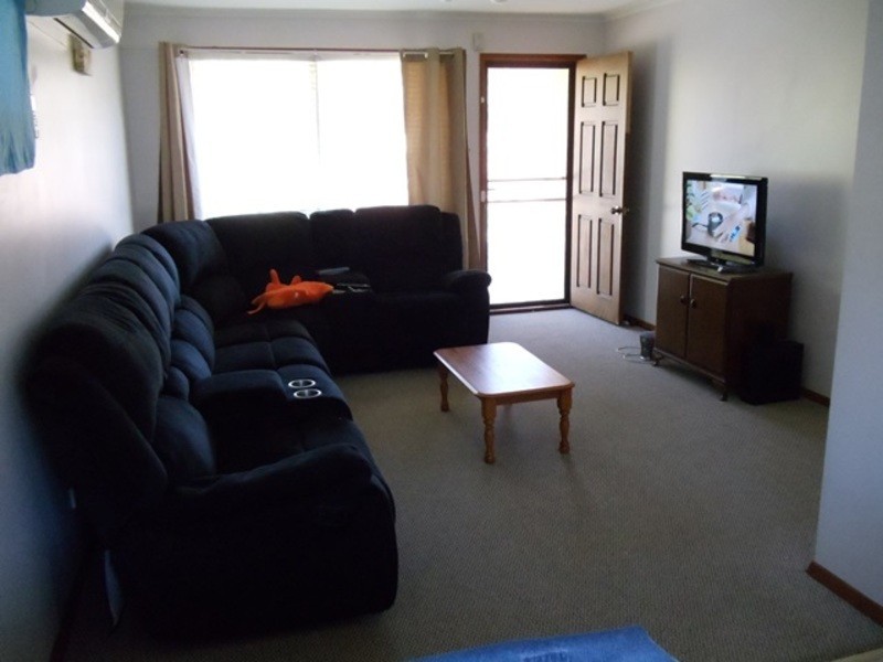 2/3 Kima Street, Swan Hill VIC 3585