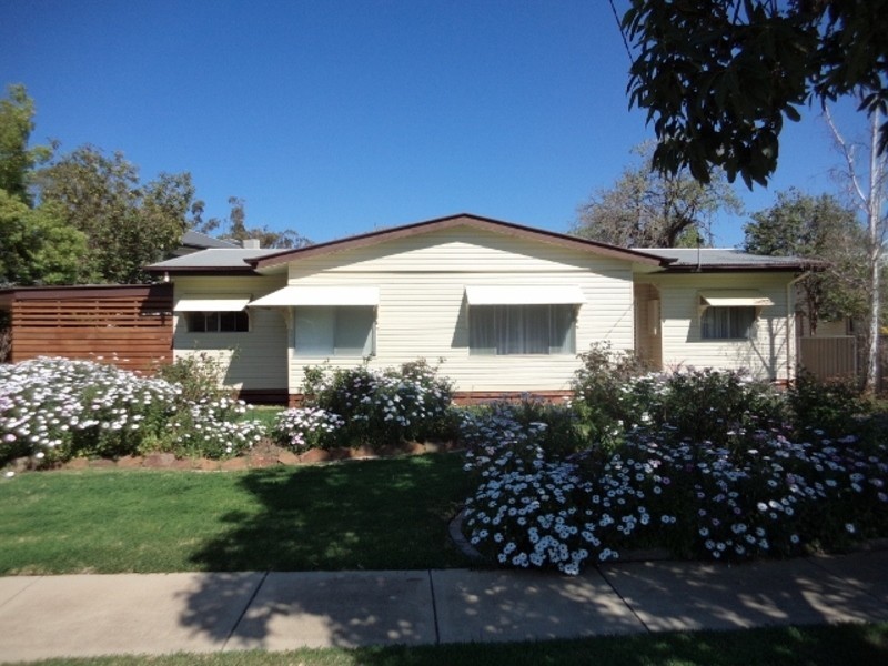 1 Gregg Street, Swan Hill VIC 3585