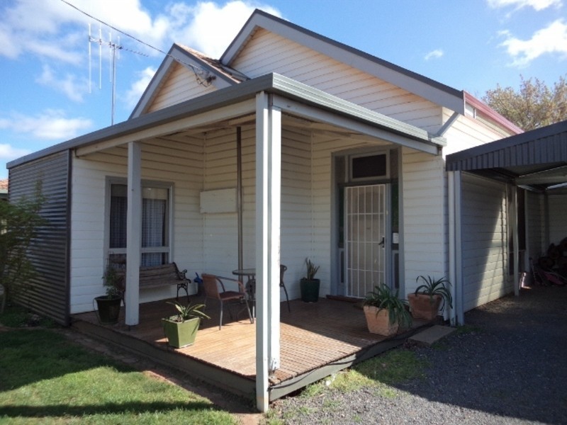 12 Gray Street, Swan Hill VIC 3585