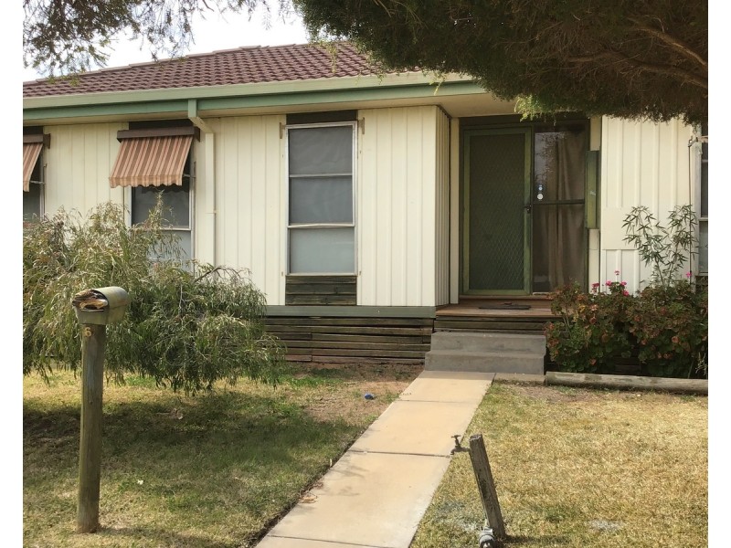 6 Storer Court, Swan Hill VIC 3585
