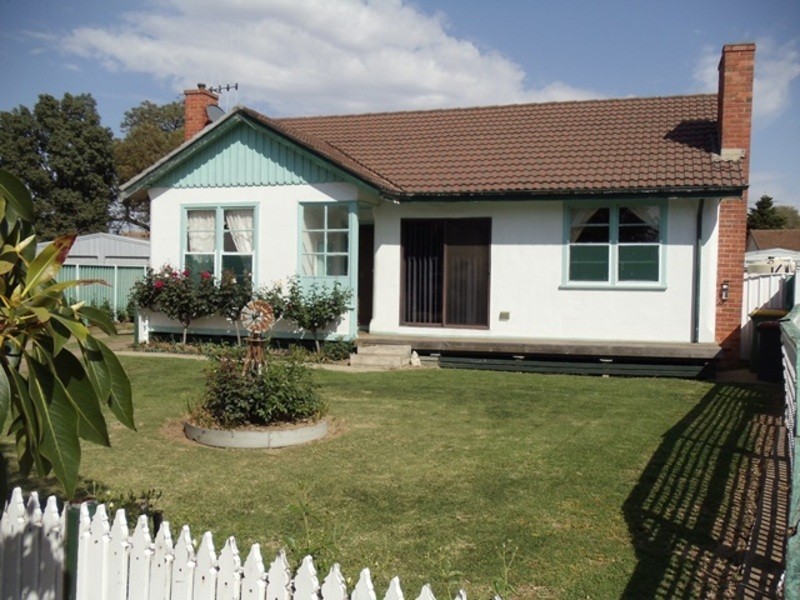 22 Mundle Avenue, Swan Hill VIC 3585