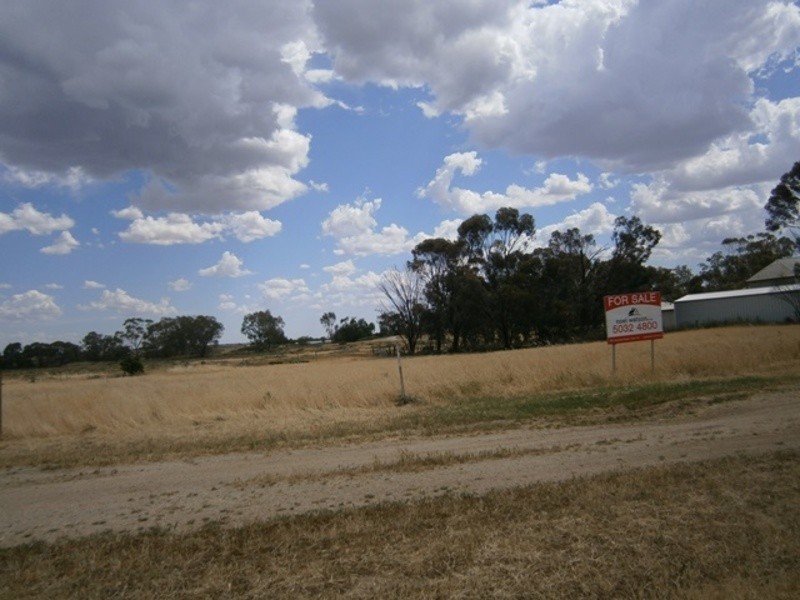 Lot LOT, 1 Murray Valley Highway, Lake Charm VIC 3581