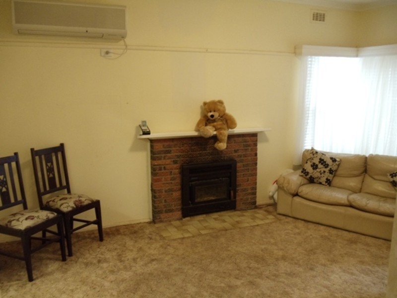 18 Pioneer Street, Manangatang VIC 3546