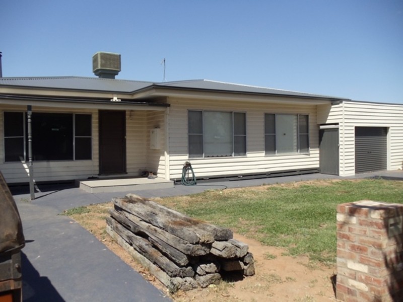 5 Foster Street, Swan Hill VIC 3585
