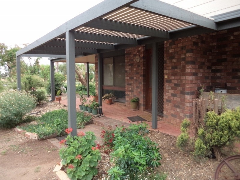 22 Woolstons Lane, Swan Hill VIC 3585