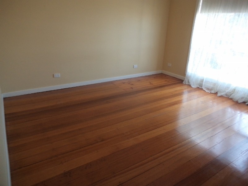 349 Lakeside Drive, Lake Boga VIC 3584