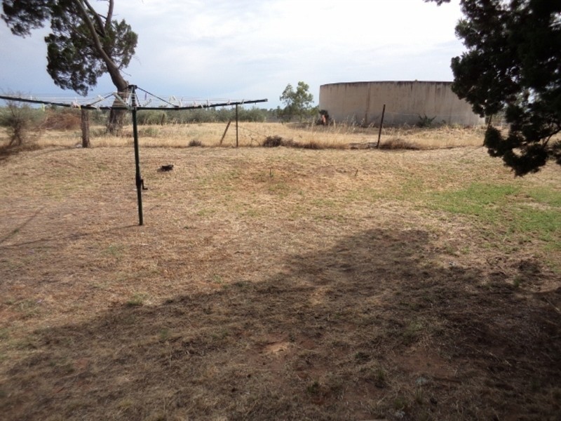 349 Lakeside Drive, Lake Boga VIC 3584