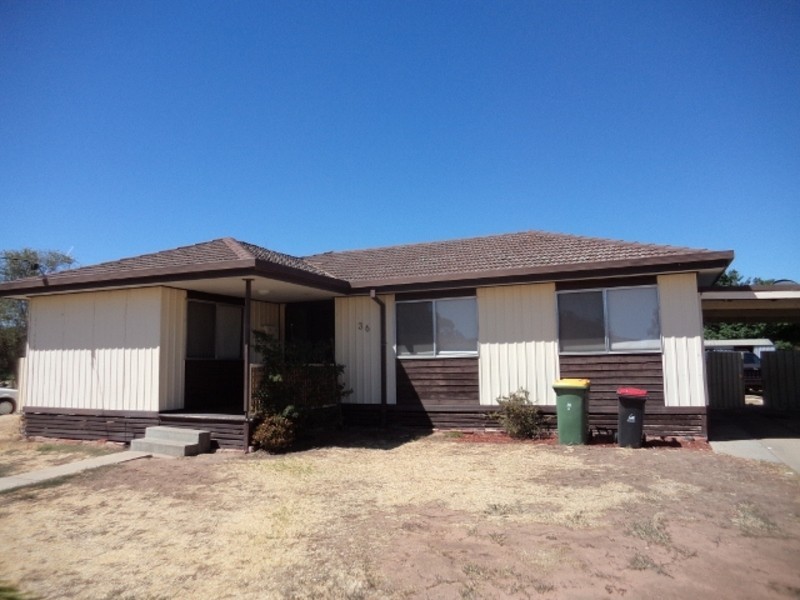 36 Harrison Crescent, Swan Hill VIC 3585