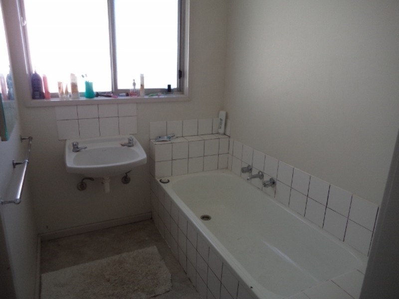 36 Harrison Crescent, Swan Hill VIC 3585