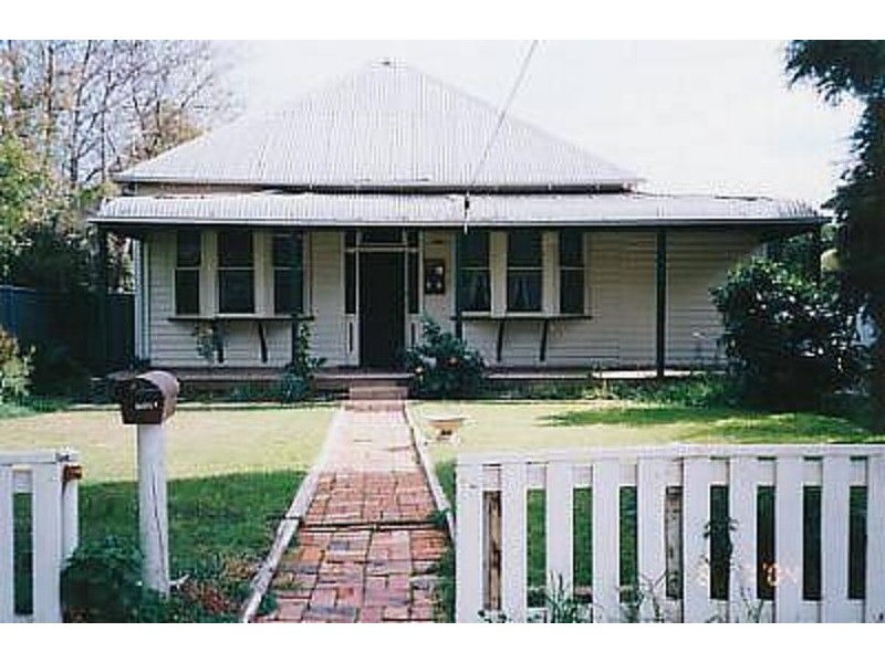 16 Everingham Street, Swan Hill VIC 3585