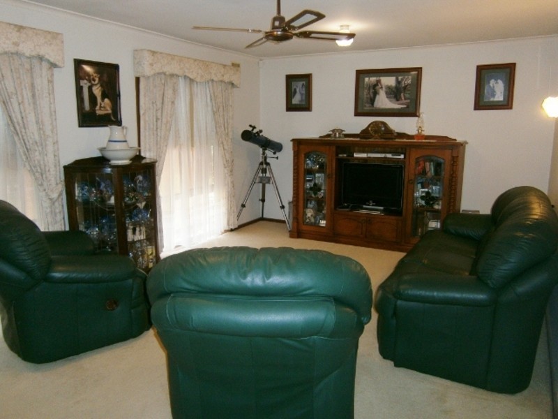 32 Dunstone Street, Swan Hill VIC 3585