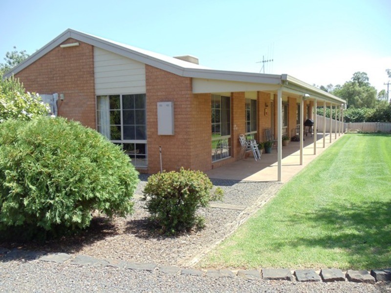 282 Gorton Drive, Kangaroo Lake VIC 3581