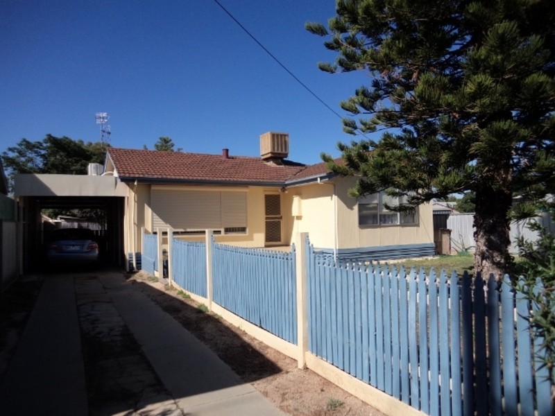 15 Pascoe Street, Swan Hill VIC 3585