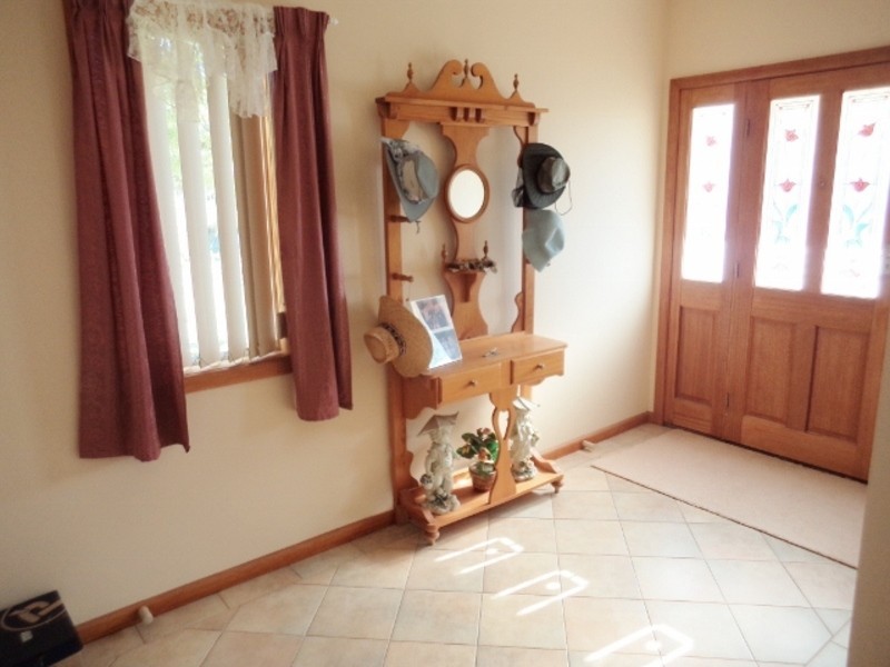 20-22 Cemetery Road, Lake Boga VIC 3584