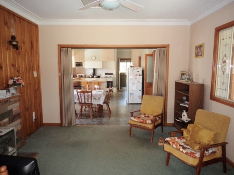 20-22 Cemetery Road, Lake Boga VIC 3584