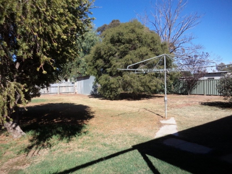 25 Gray Street, Nyah West VIC 3595