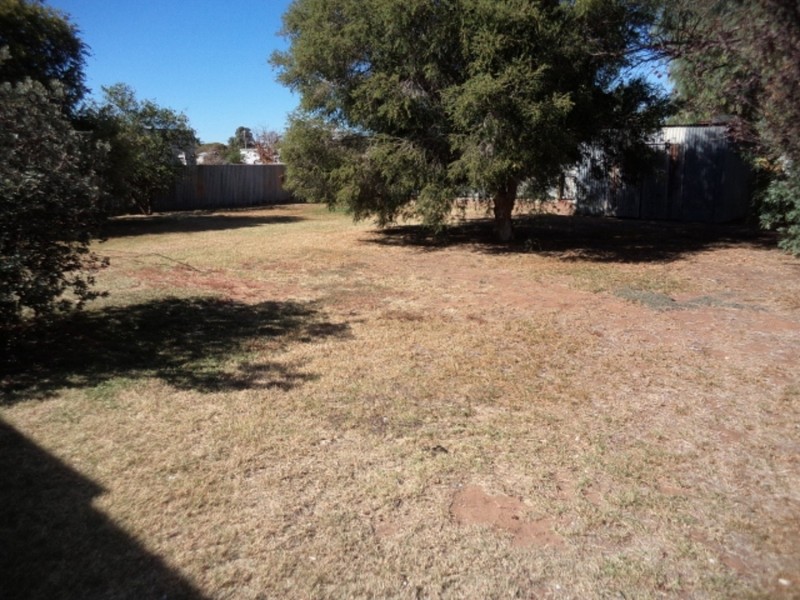 25 Gray Street, Nyah West VIC 3595