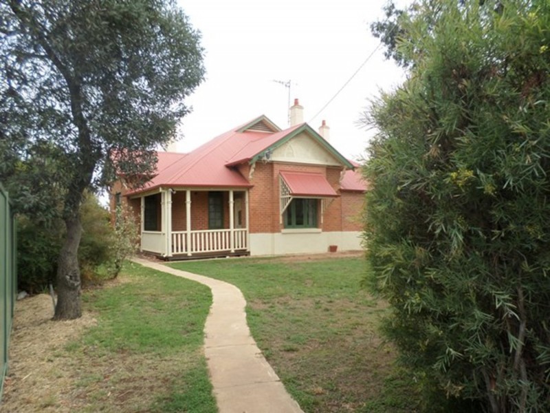 32 Splatt Street, Swan Hill VIC 3585
